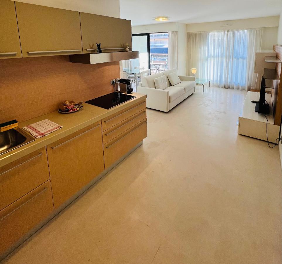 Residence Carlton Riviera Cannes Exteriör bild
