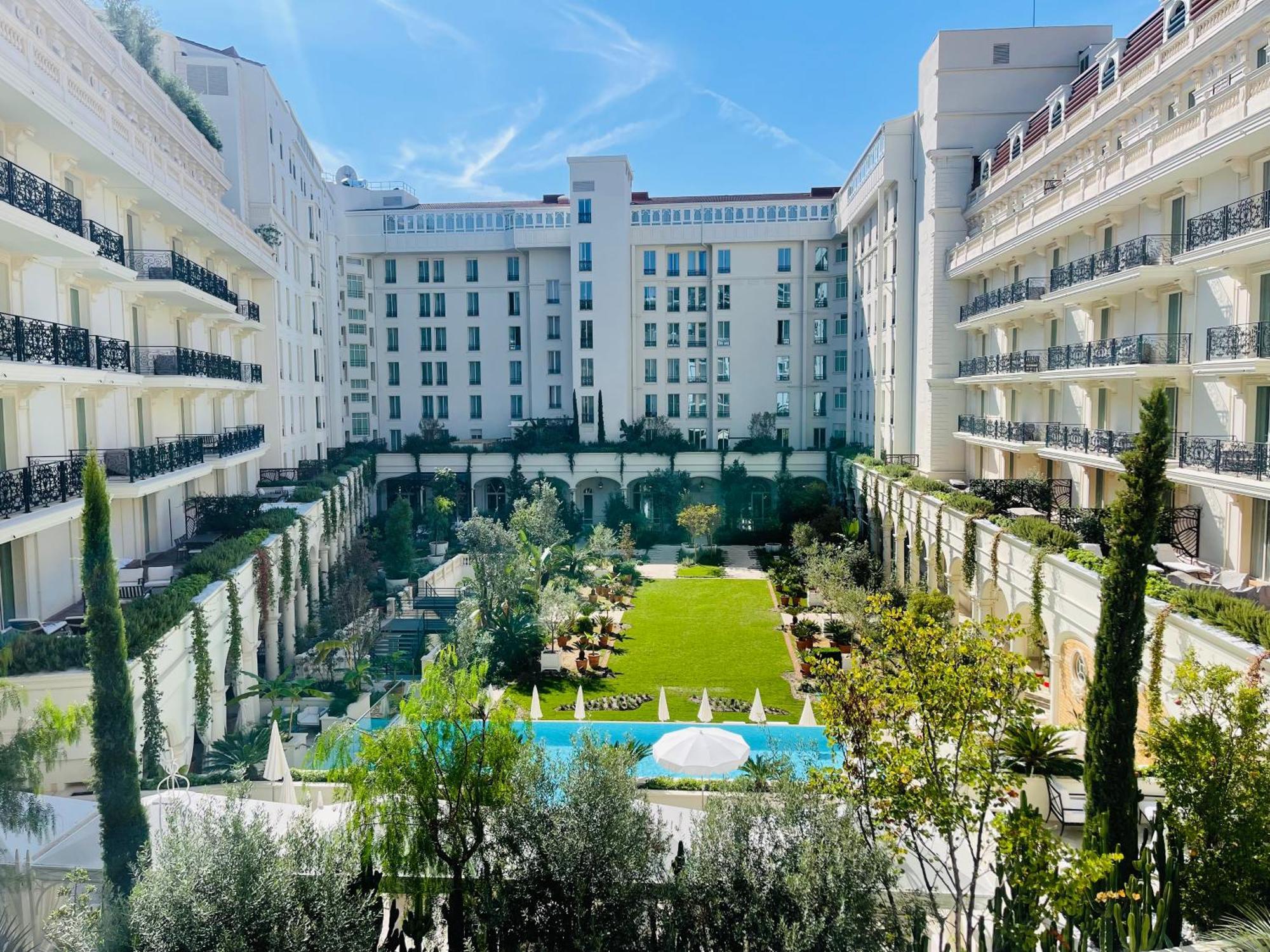 Residence Carlton Riviera Cannes Exteriör bild